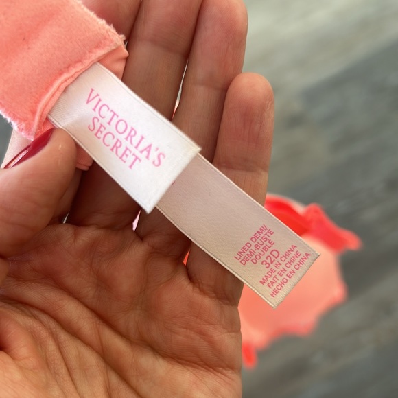 Lined Demi bra from VS - Picture 3 of 4